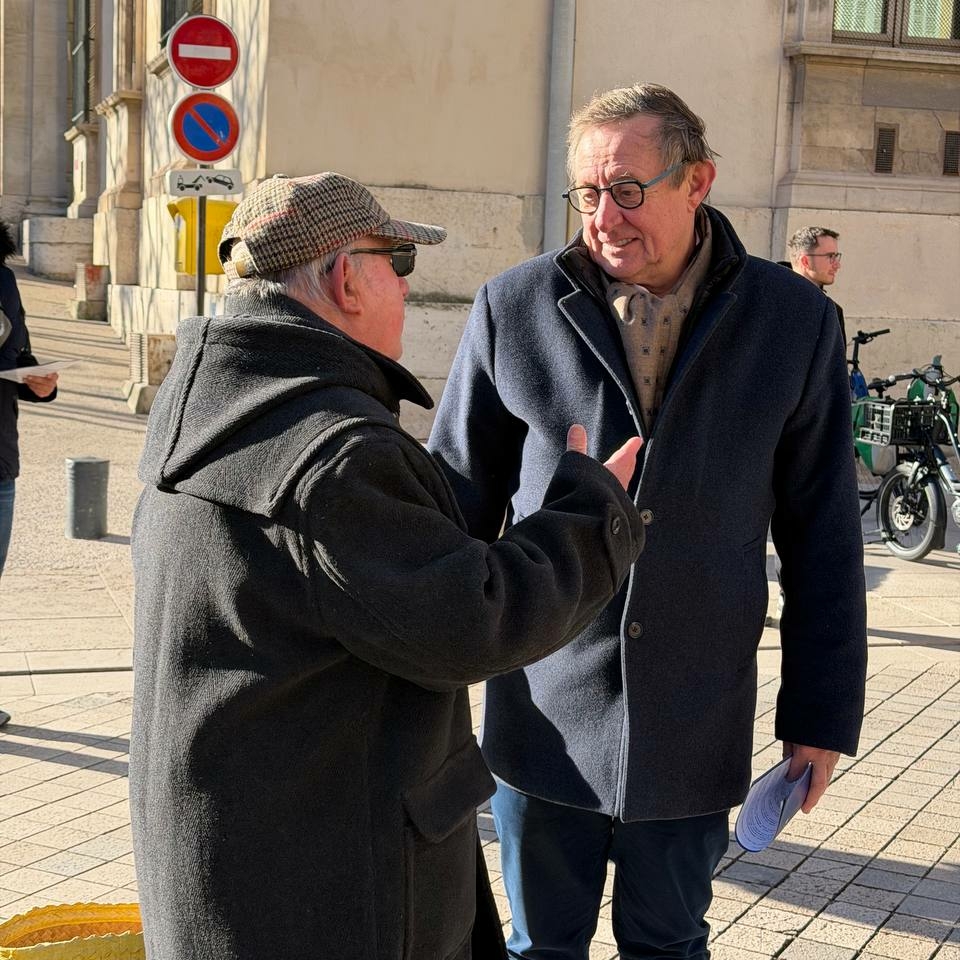 5992576111163935529_121